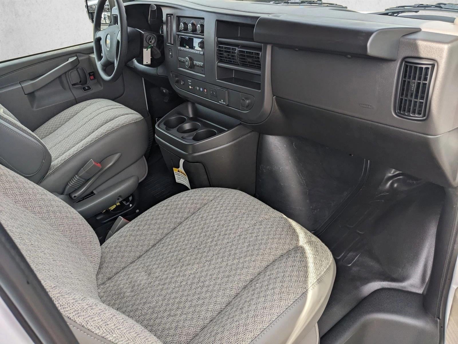 2025 Chevrolet Express Cargo Base