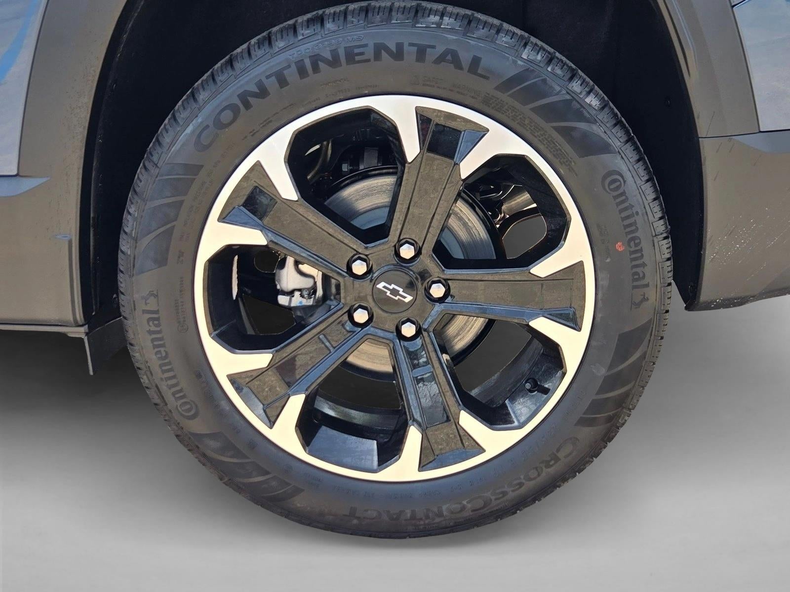 2027 Chevrolet Equinox FWD LT