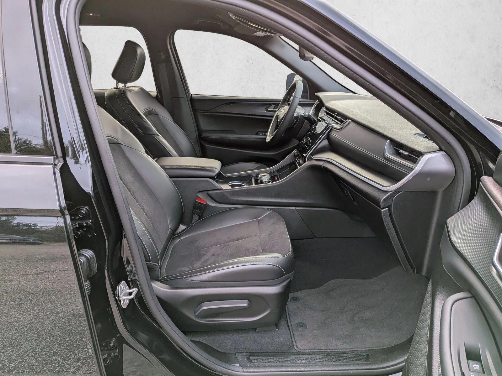 2024 Jeep Grand Cherokee Altitude 4x2