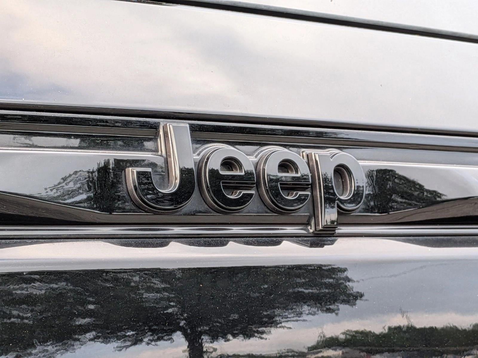 2024 Jeep Grand Cherokee Altitude 4x2