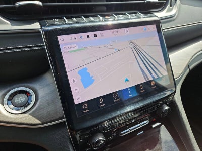 2023 Jeep Grand Cherokee Limited 4x2