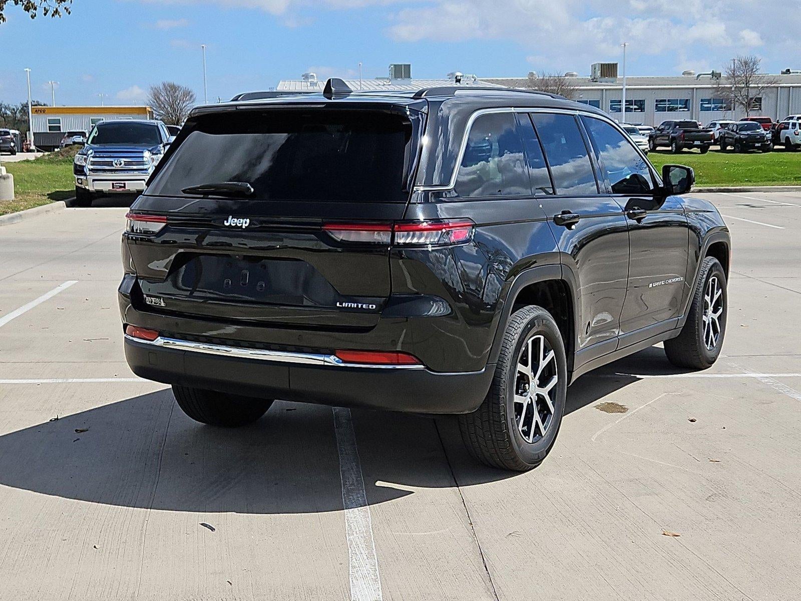 2023 Jeep Grand Cherokee Limited 4x2