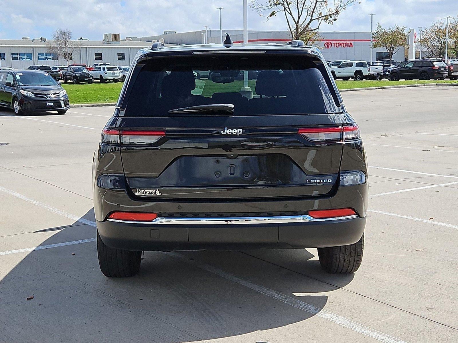 2023 Jeep Grand Cherokee Limited 4x2