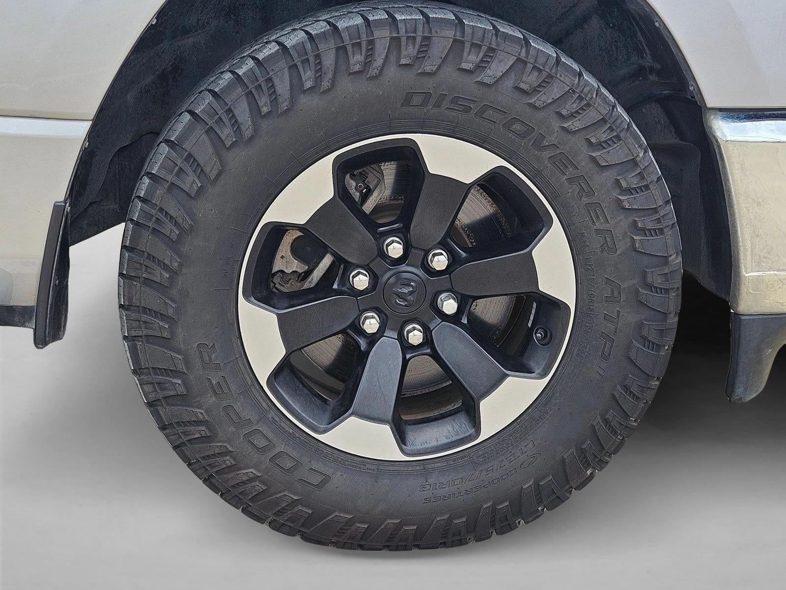 2021 RAM 1500 Lone Star 4x2 Quad Cab 6'4" Box