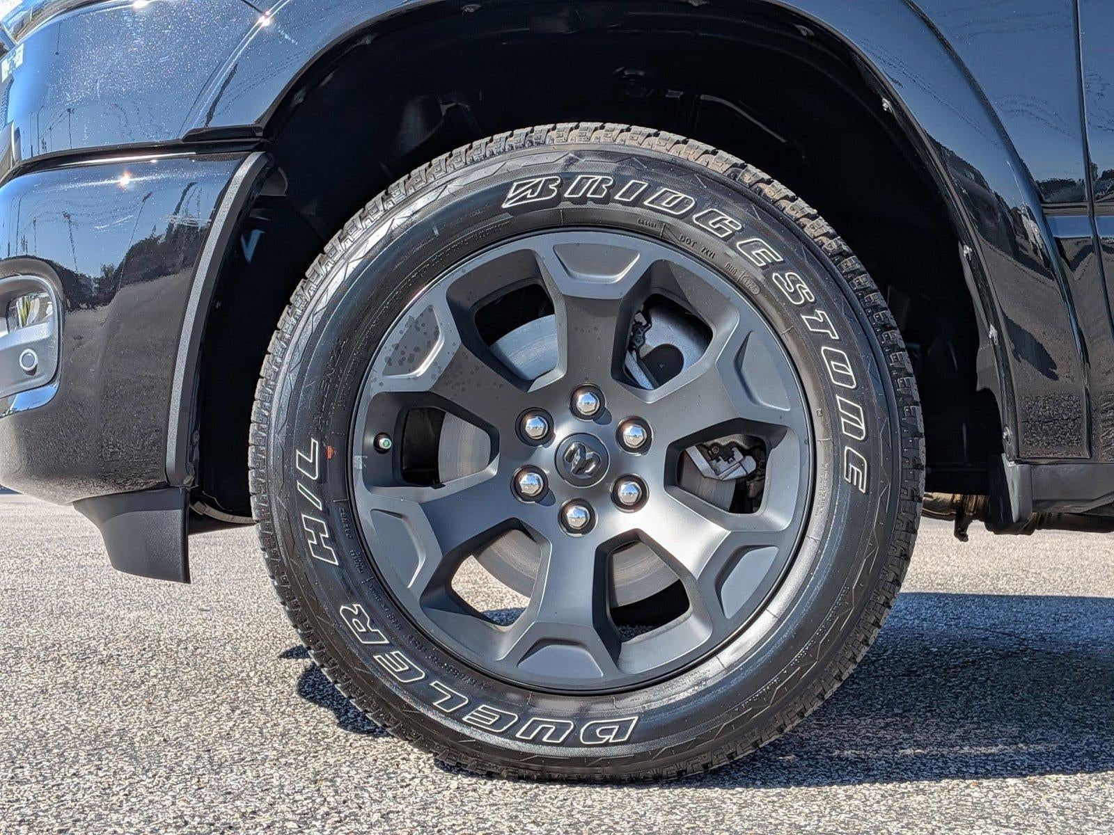 2025 RAM 1500 Lone Star 4x4 Crew Cab 5'7" Box