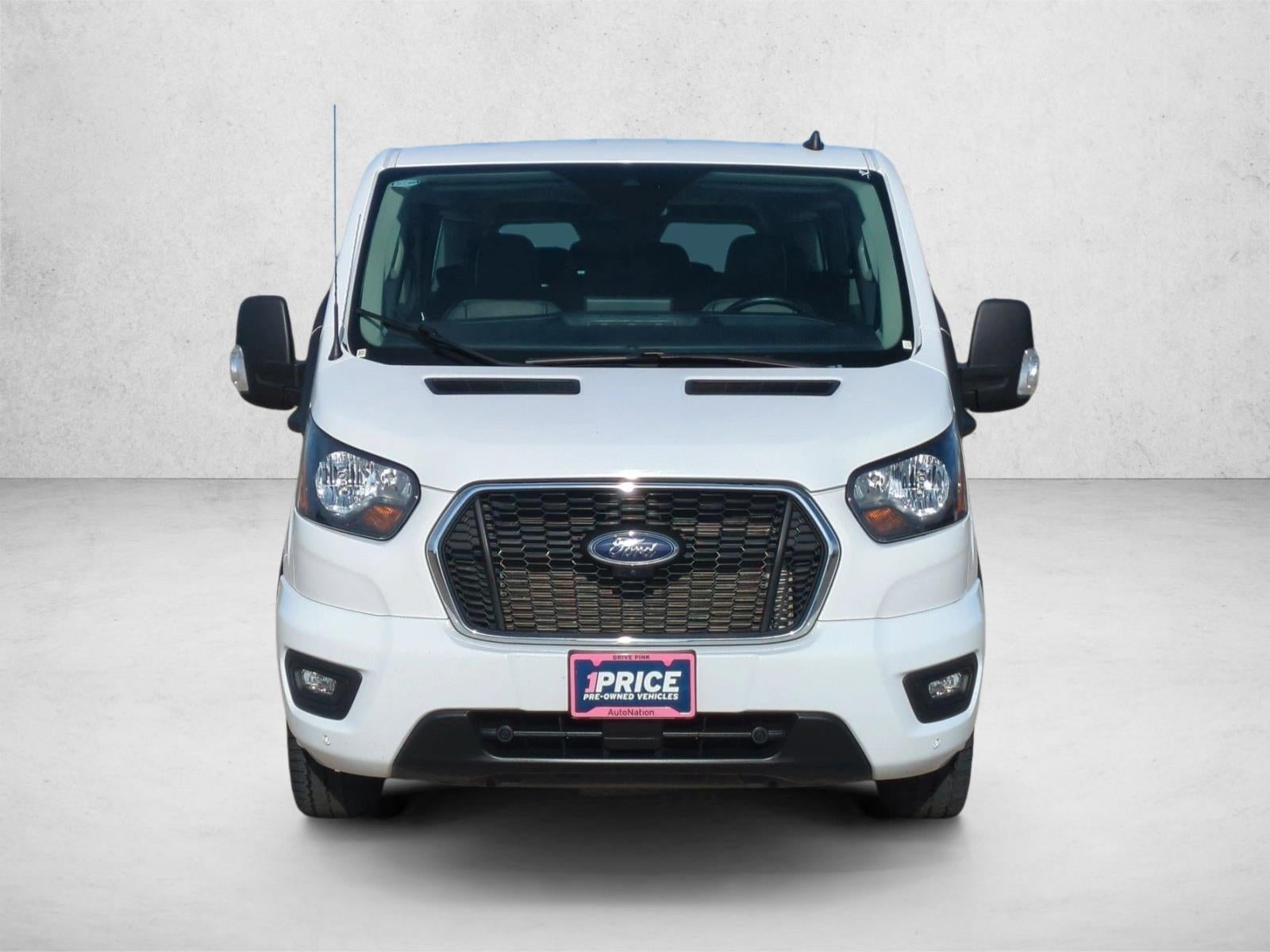 2023 Ford Transit Passenger Wagon T-350 148" Low Roof XLT RWD