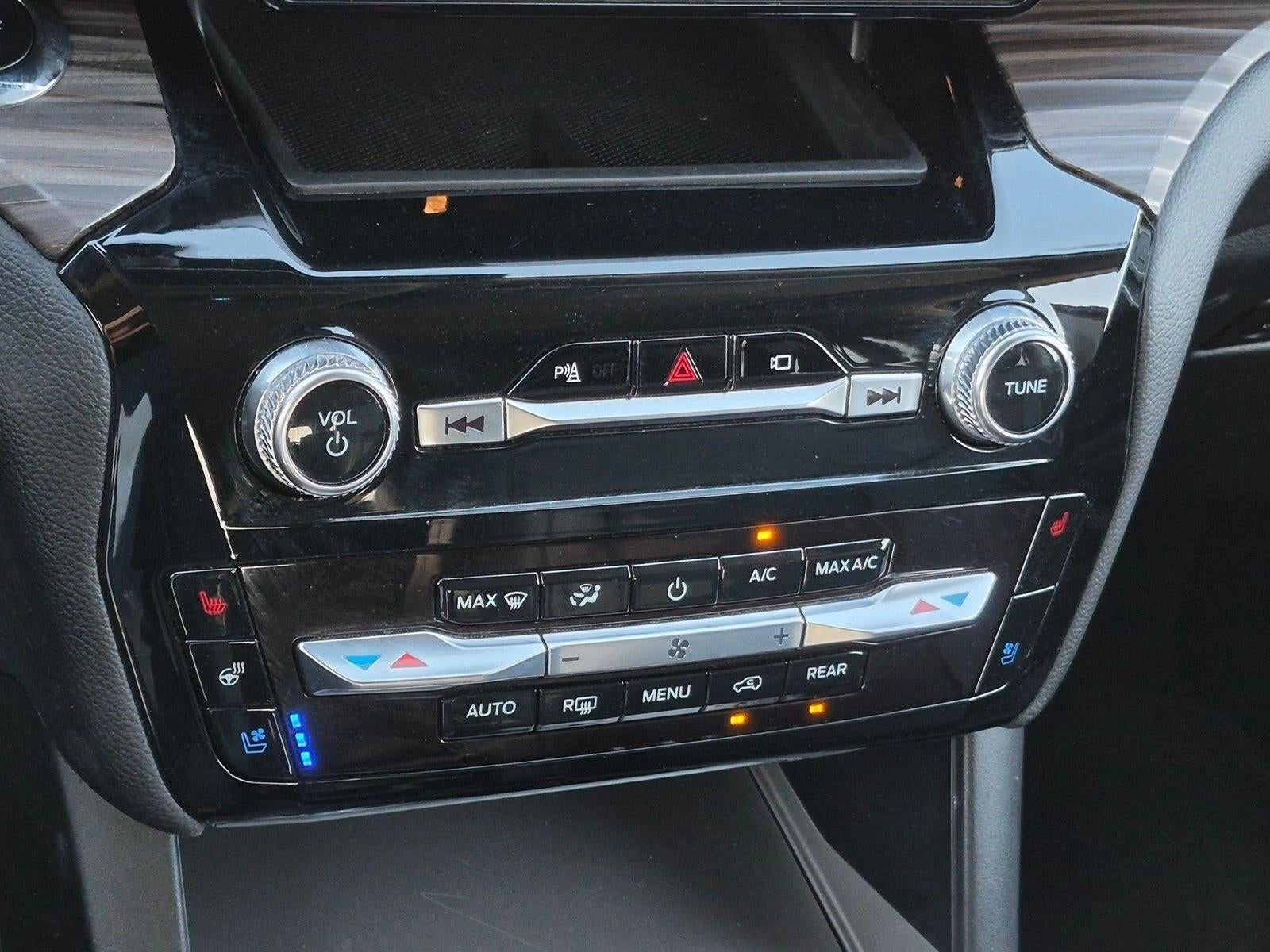 2023 Ford Explorer Limited RWD