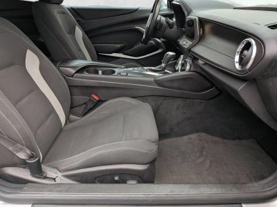 2017 Chevrolet Camaro 2dr Convertible 1LT