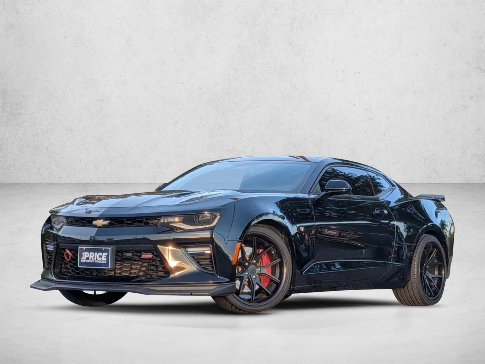 2017 Chevrolet Camaro 2dr Coupe 1SS