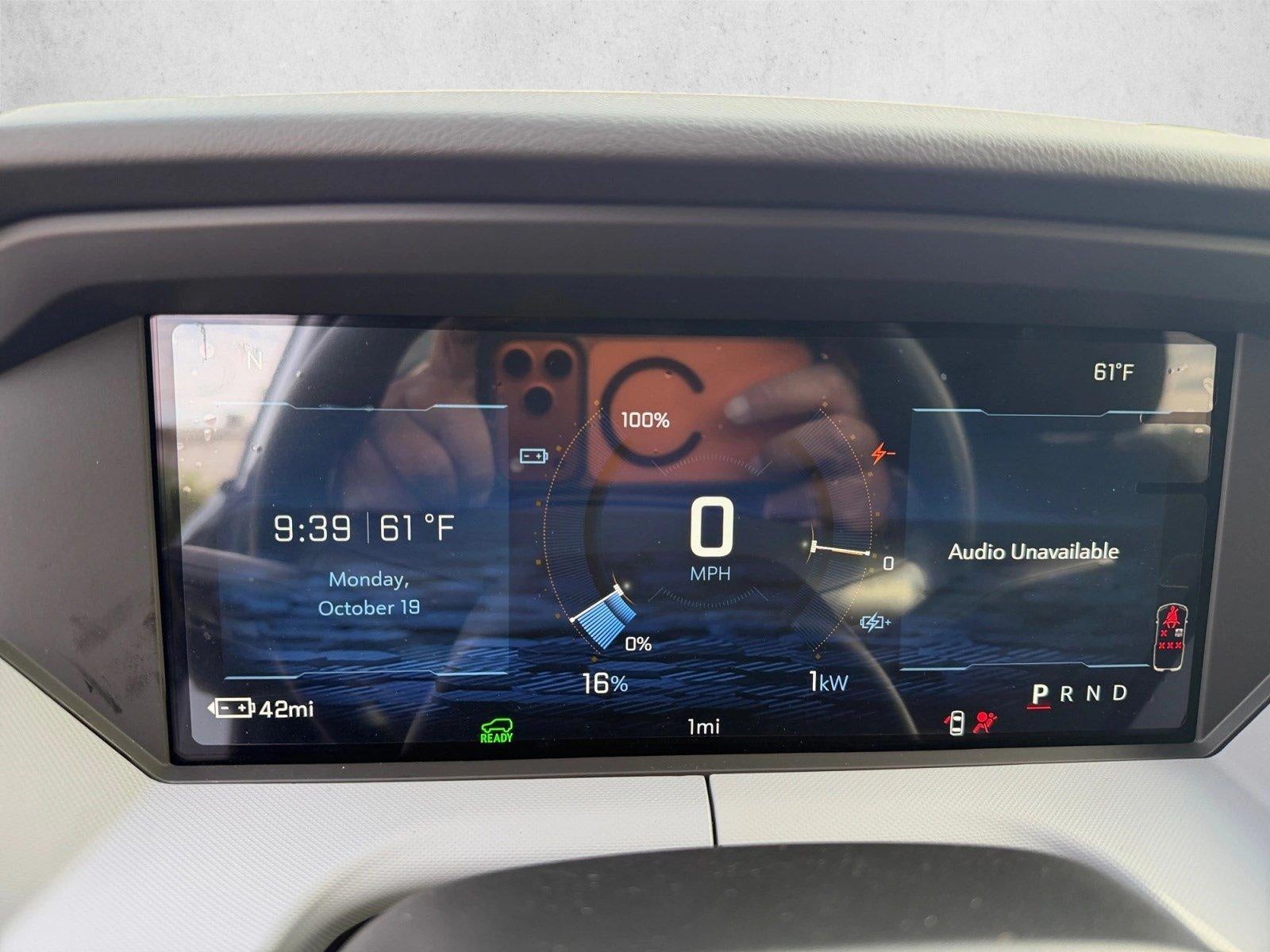 2027 Chevrolet Bolt FWD 4dr LT