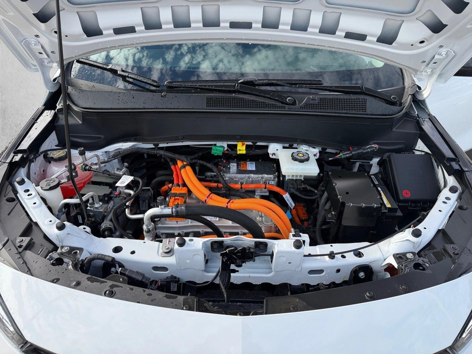 2027 Chevrolet Bolt FWD 4dr LT