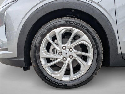 2027 Chevrolet Bolt FWD 4dr LT
