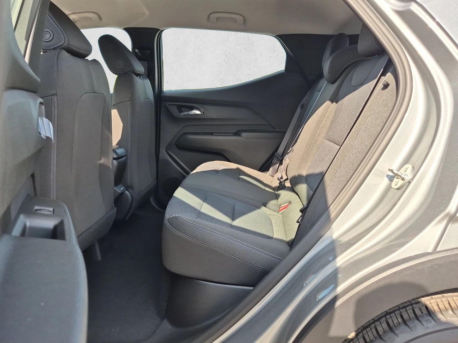 2027 Chevrolet Bolt FWD 4dr LT