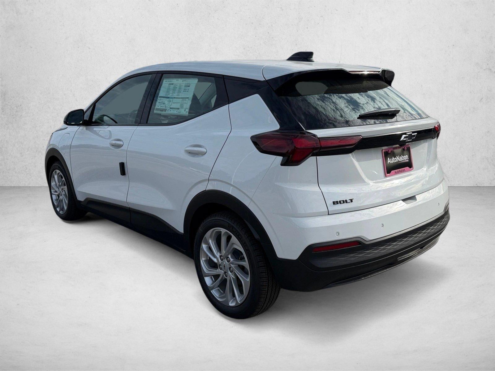 2027 Chevrolet Bolt FWD 4dr LT