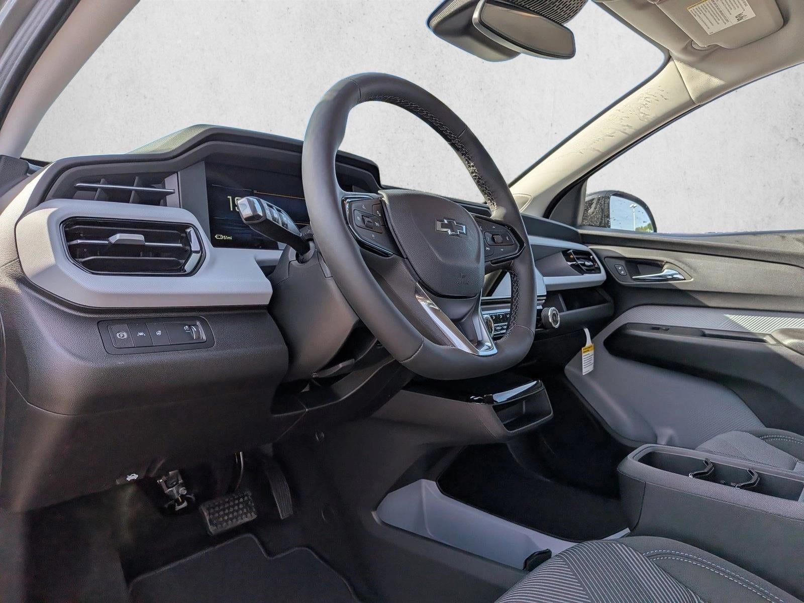 2027 Chevrolet Bolt FWD 4dr LT