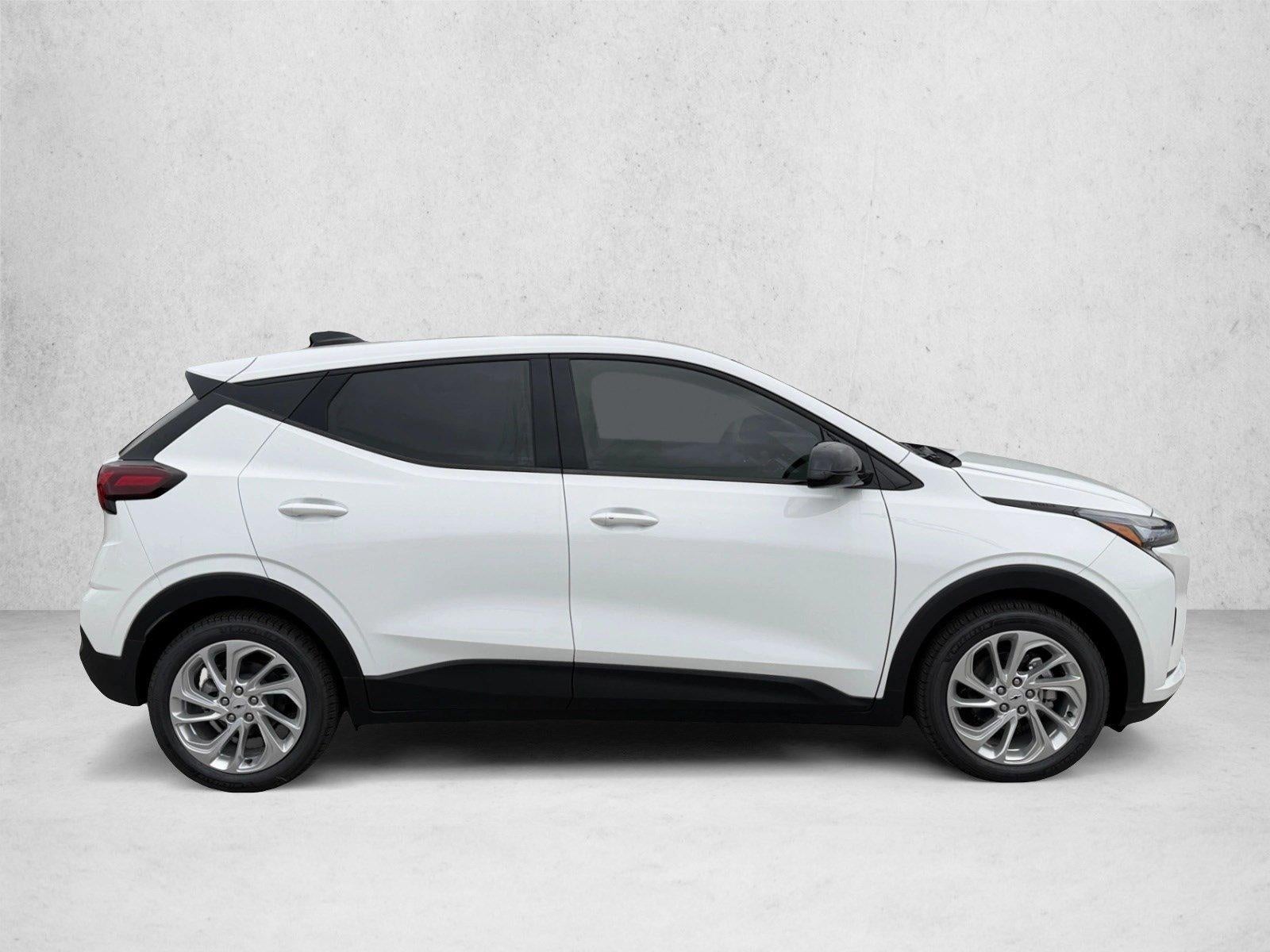 2027 Chevrolet Bolt FWD 4dr LT
