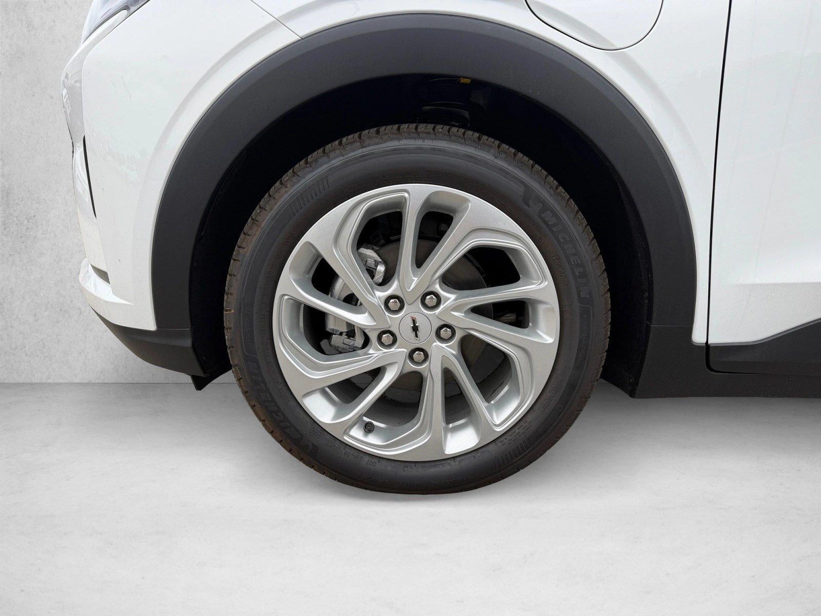2027 Chevrolet Bolt FWD 4dr LT