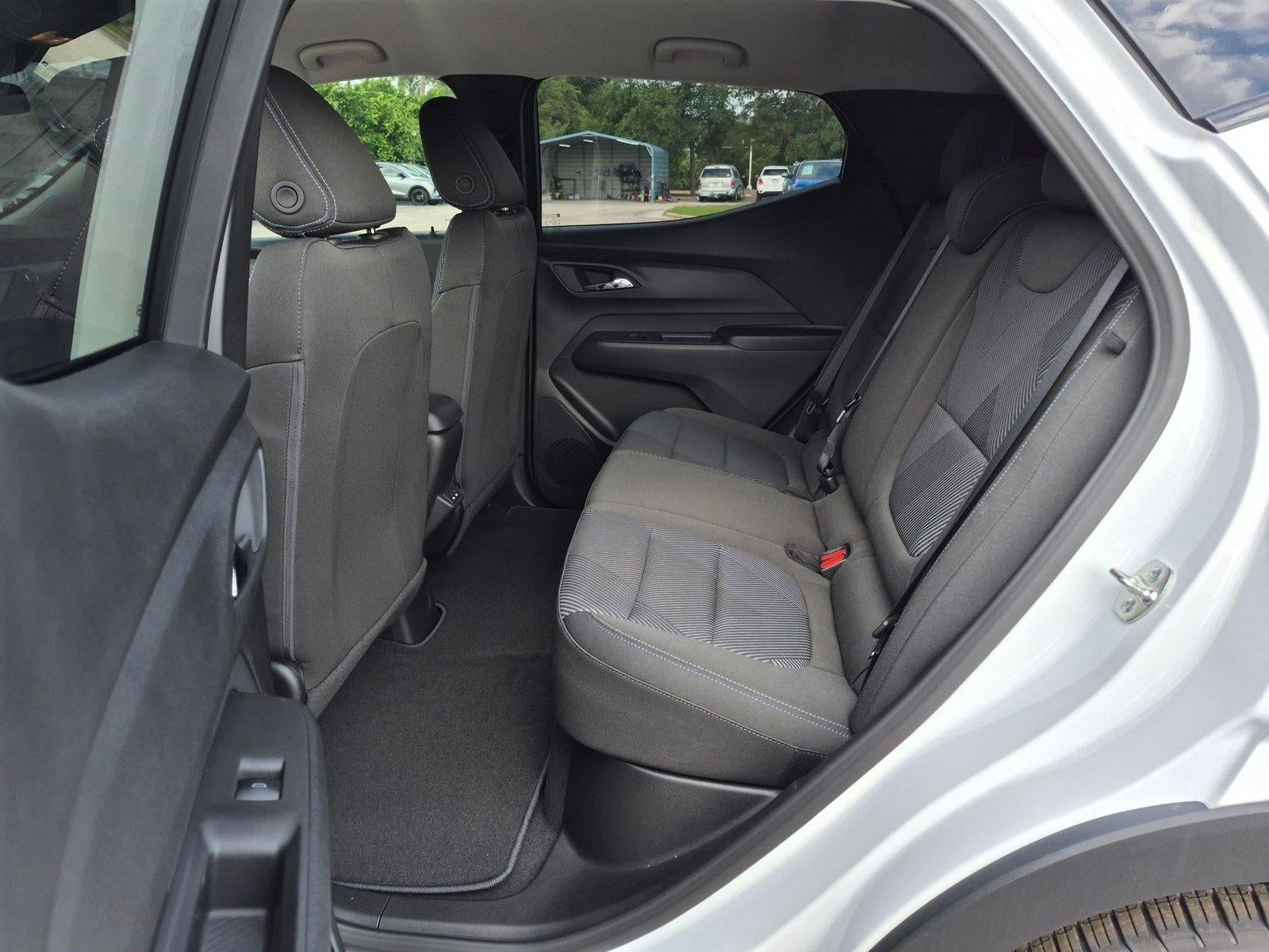 2027 Chevrolet Bolt FWD 4dr LT