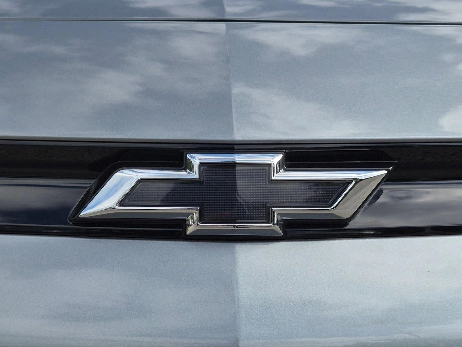 2027 Chevrolet Bolt FWD 4dr LT