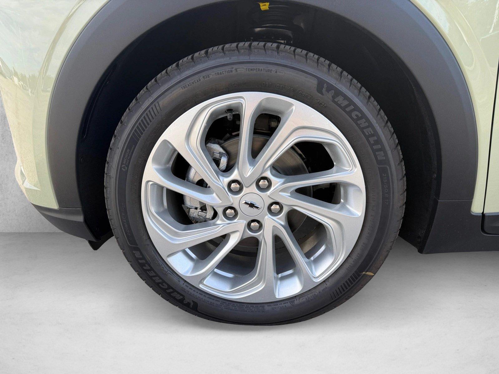 2027 Chevrolet Bolt FWD 4dr LT