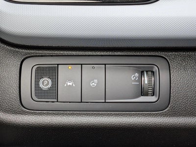 2027 Chevrolet Bolt FWD 4dr RS