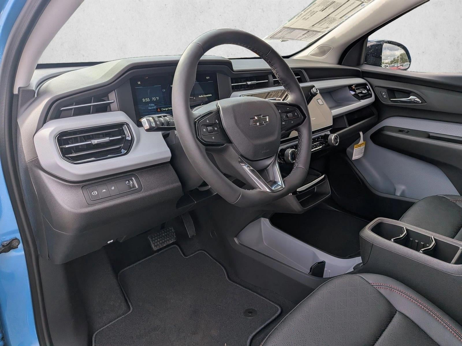 2027 Chevrolet Bolt FWD 4dr RS