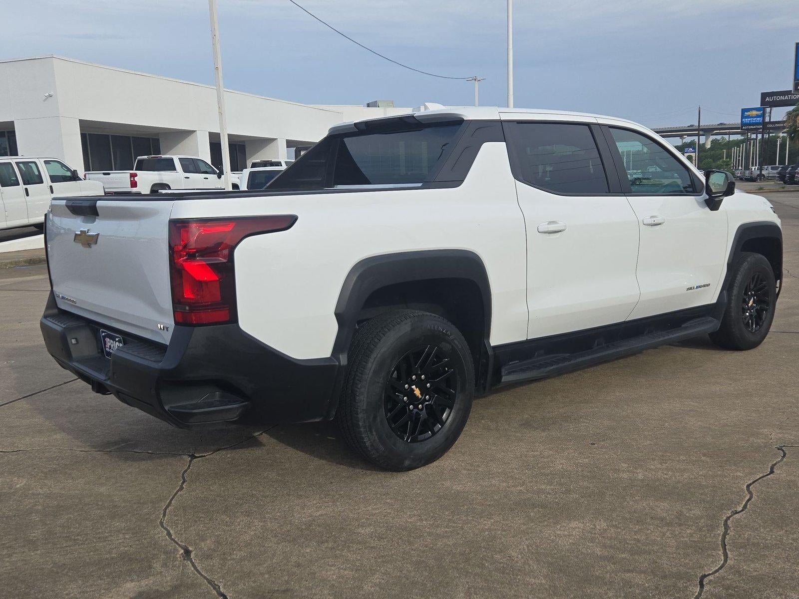 2024 Chevrolet Silverado EV e4WD Crew Cab Work Truck w/3WT