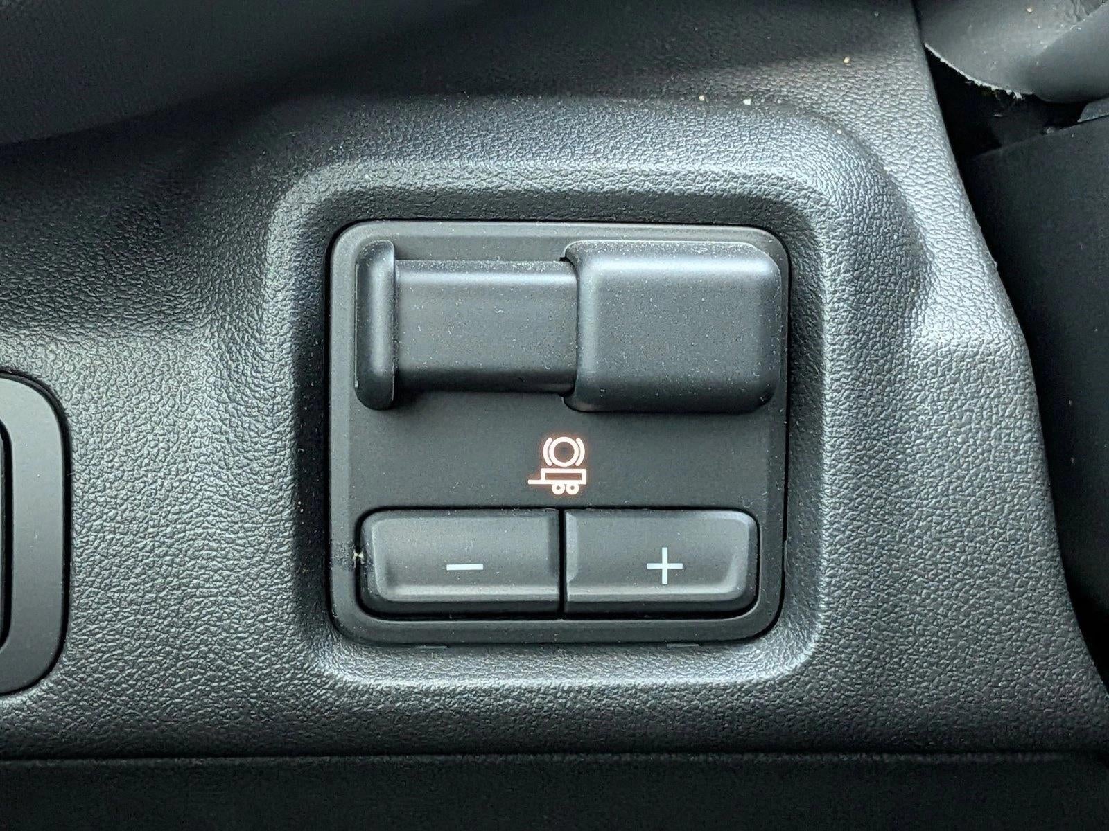 2026 Chevrolet Silverado EV e4WD Crew Cab Standard Range LT