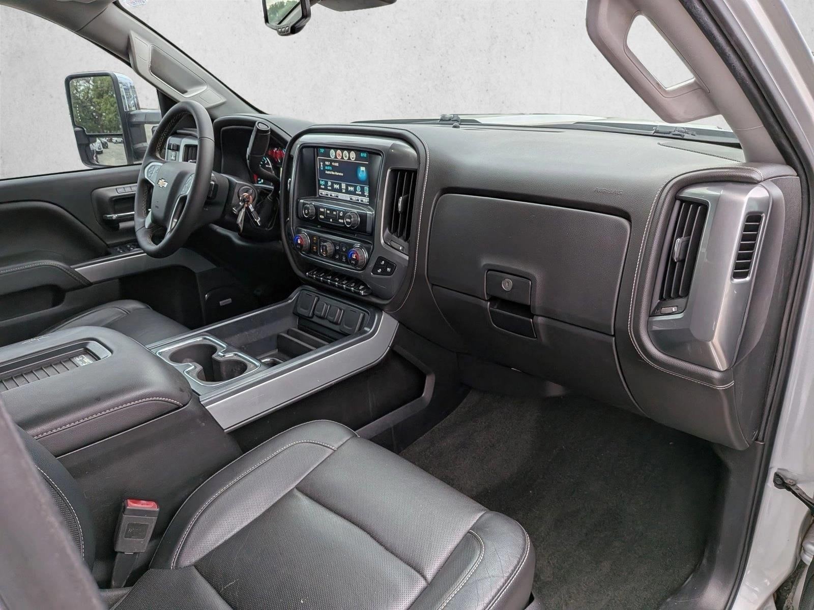 2016 Chevrolet Silverado 2500 HD Crew Cab Standard Box 4-Wheel Drive LTZ