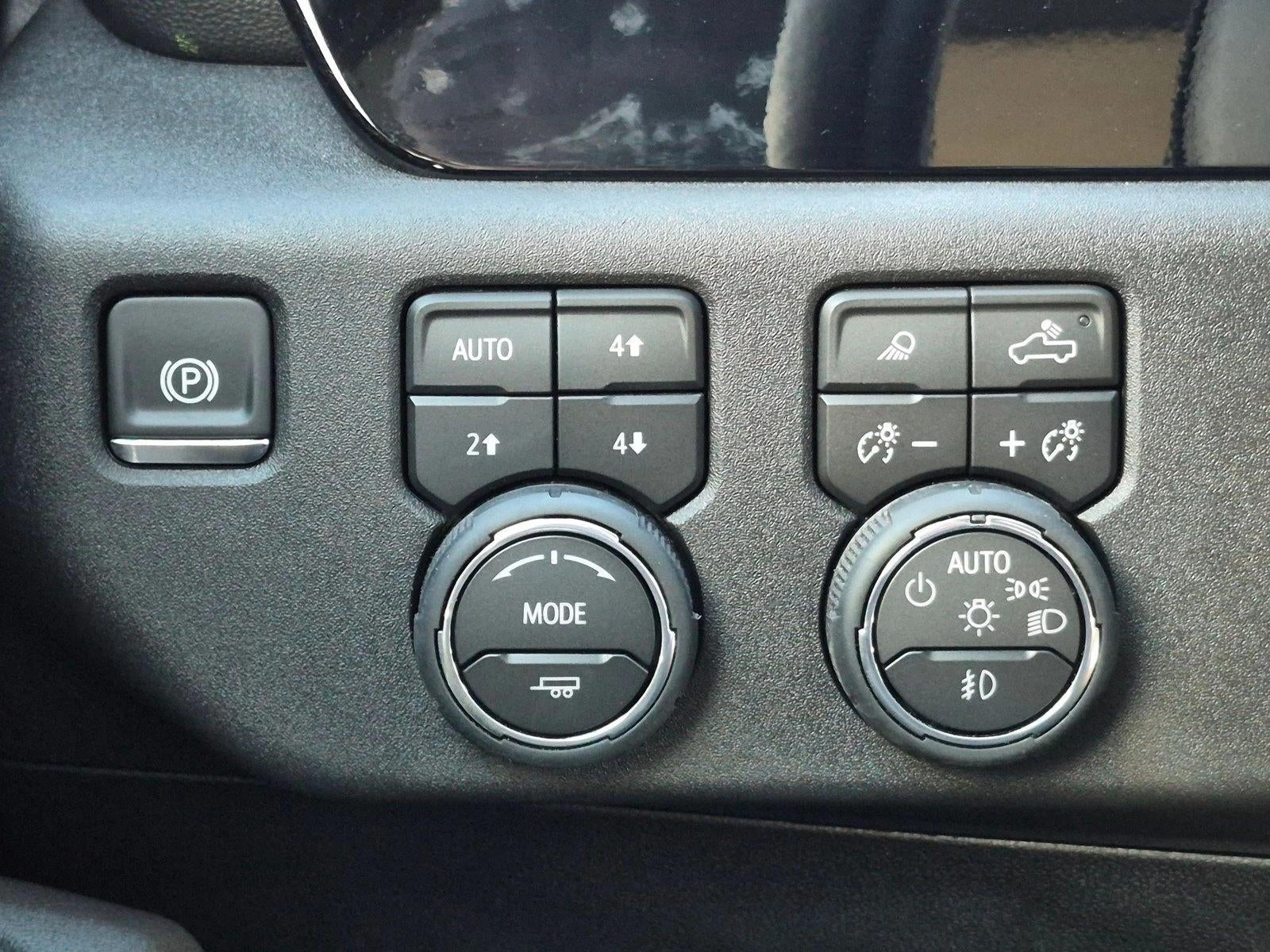 2025 Chevrolet Silverado 2500 HD Crew Cab Standard Box 4-Wheel Drive LTZ