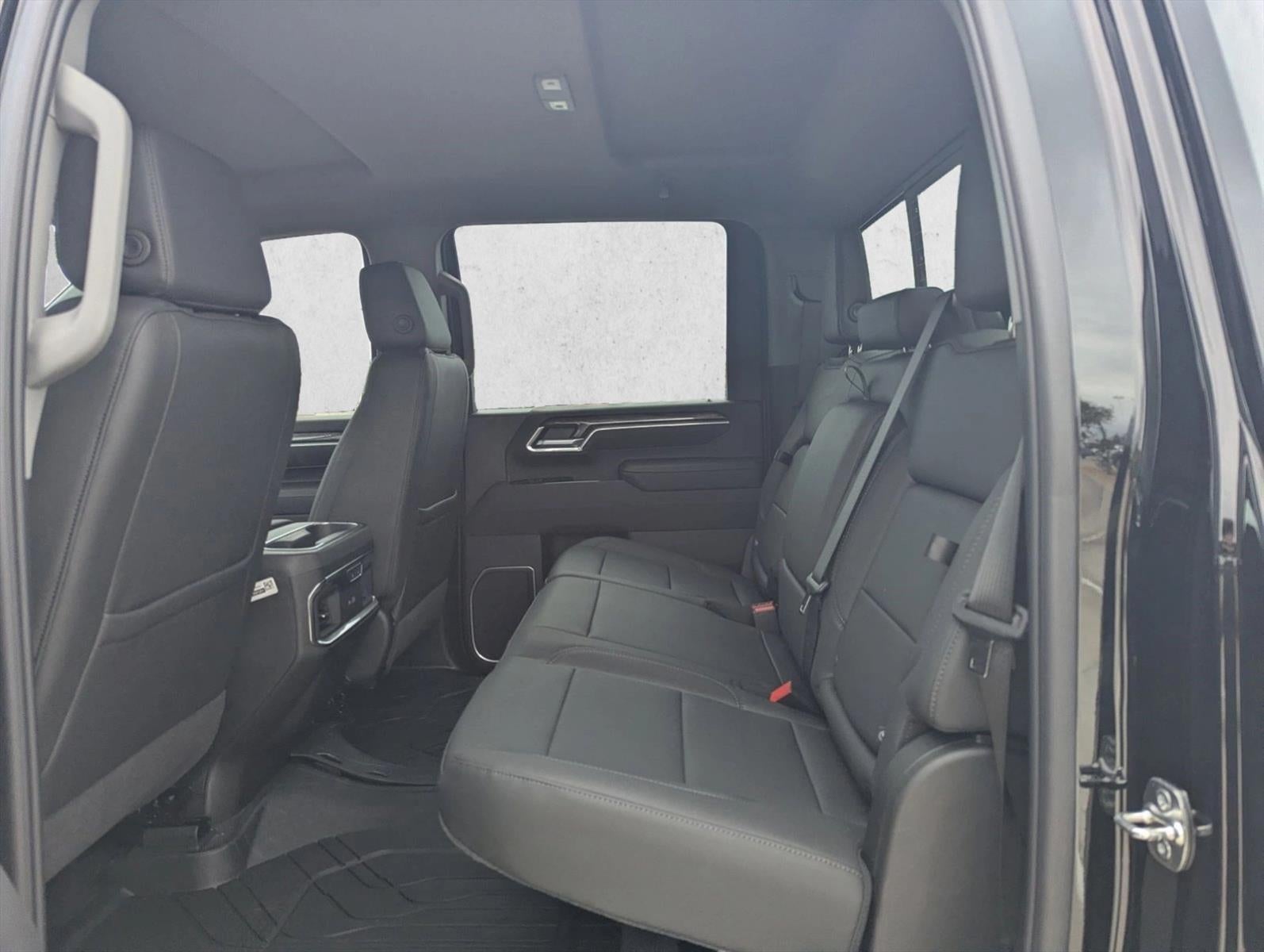 2026 Chevrolet Silverado 3500 HD Crew Cab Long Box 4-Wheel Drive LTZ