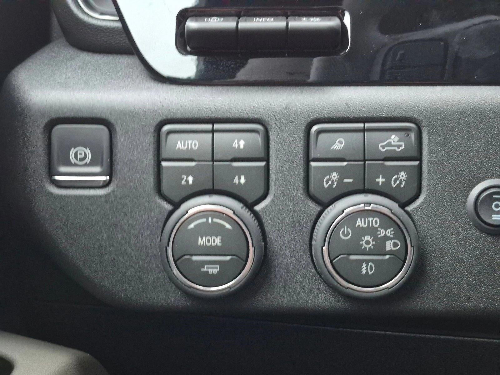 2026 Chevrolet Silverado 2500 HD Crew Cab Standard Box 4-Wheel Drive ZR2