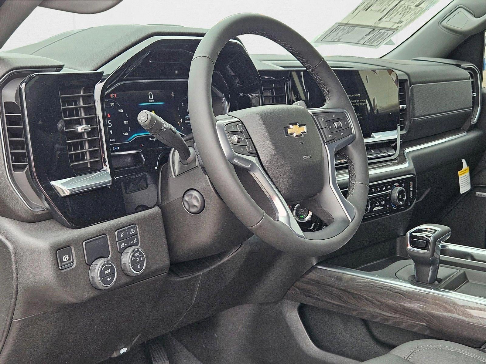 2025 Chevrolet Silverado 1500 Crew Cab Short Box 2-Wheel Drive LTZ