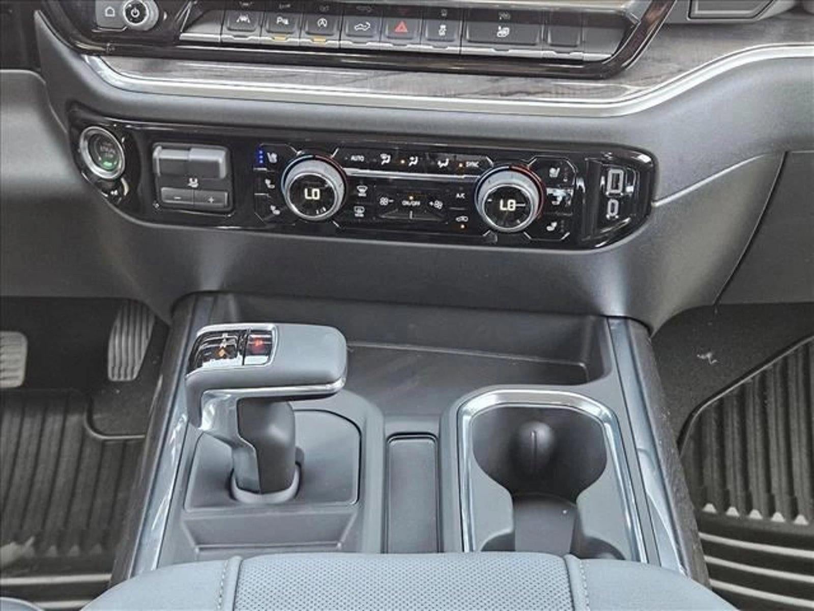 2025 Chevrolet Silverado 1500 Crew Cab Short Box 2-Wheel Drive LTZ