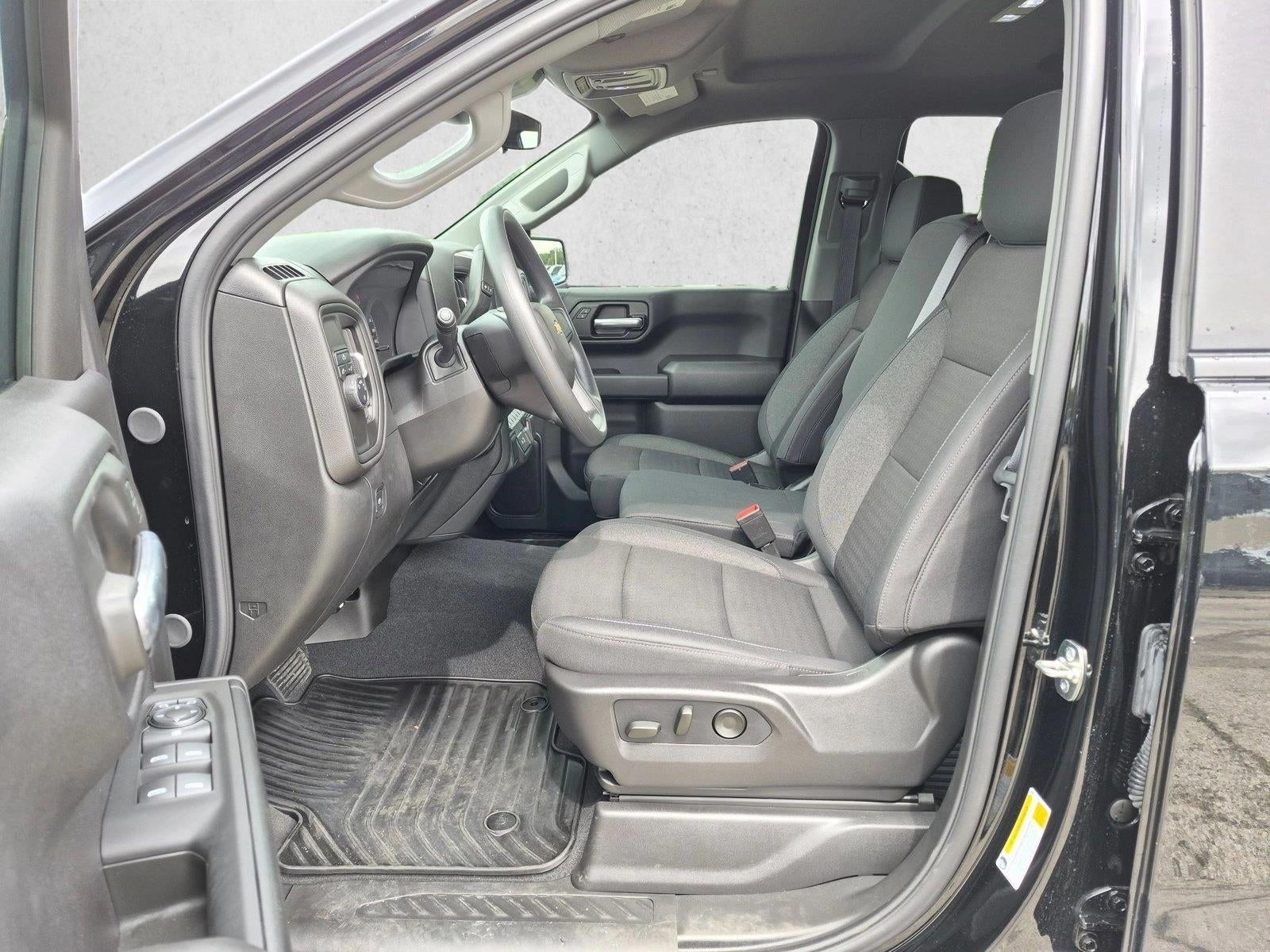 2026 Chevrolet Silverado 1500 Double Cab Standard Box 2-Wheel Drive Custom