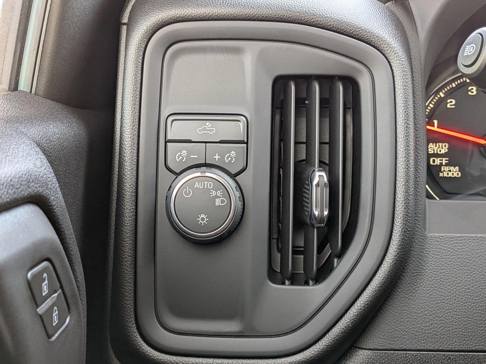 2026 Chevrolet Silverado 1500 Double Cab Standard Box 2-Wheel Drive Custom