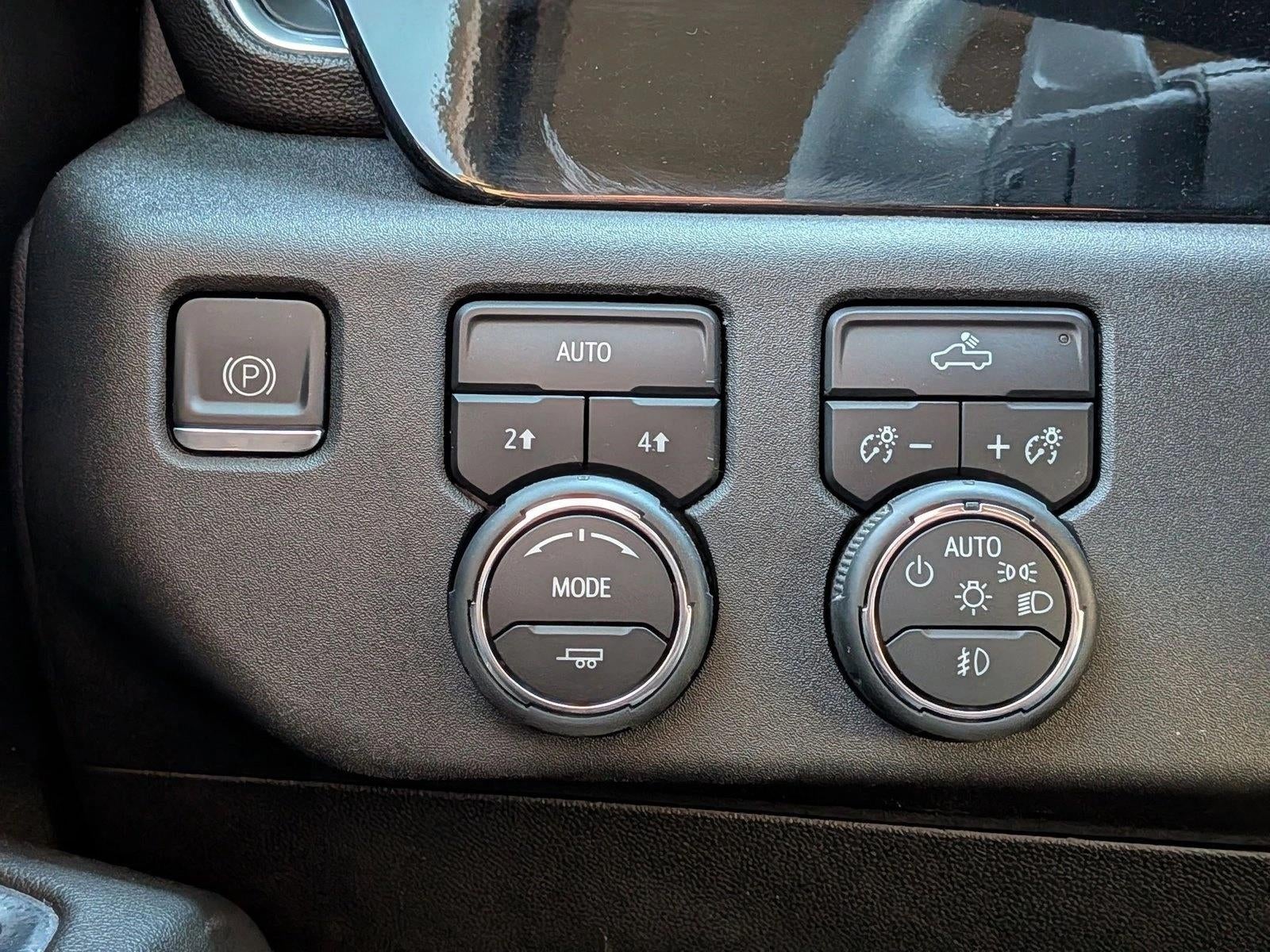 2023 Chevrolet Silverado 1500 Crew Cab Short Box 4-Wheel Drive RST