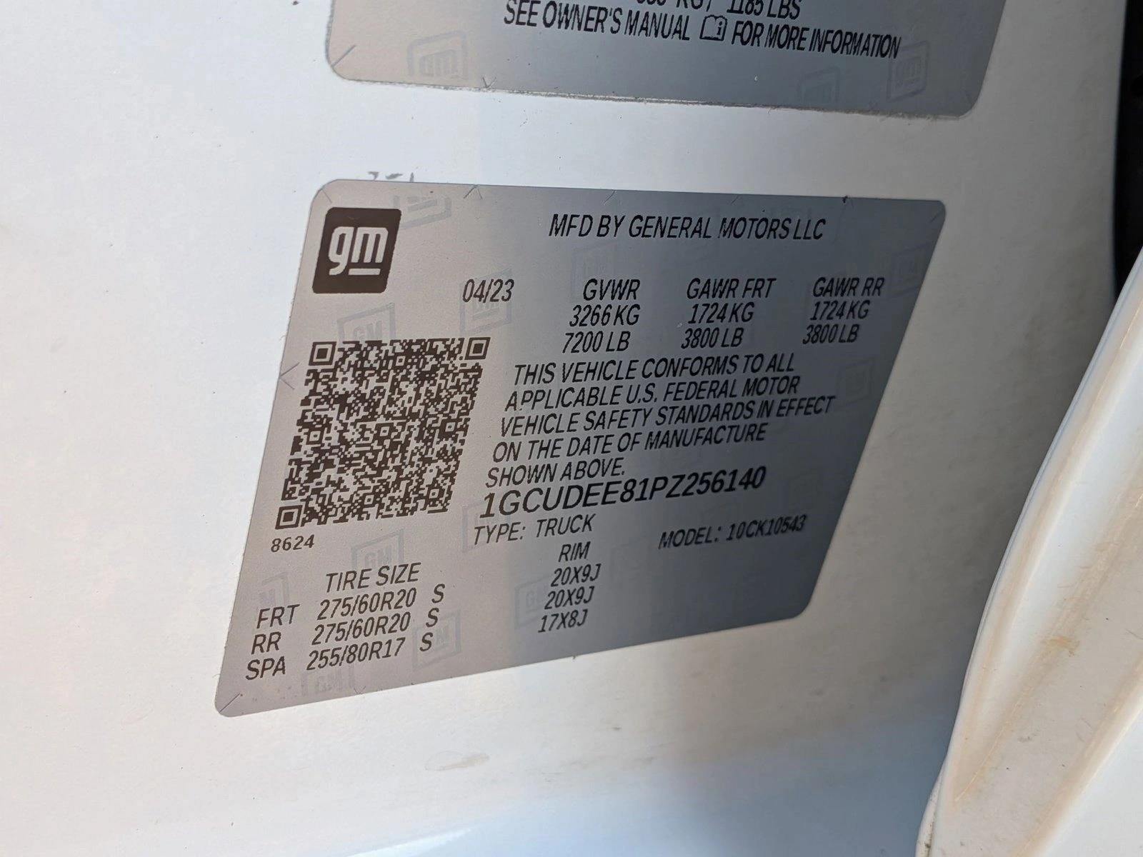 2023 Chevrolet Silverado 1500 Crew Cab Short Box 4-Wheel Drive RST