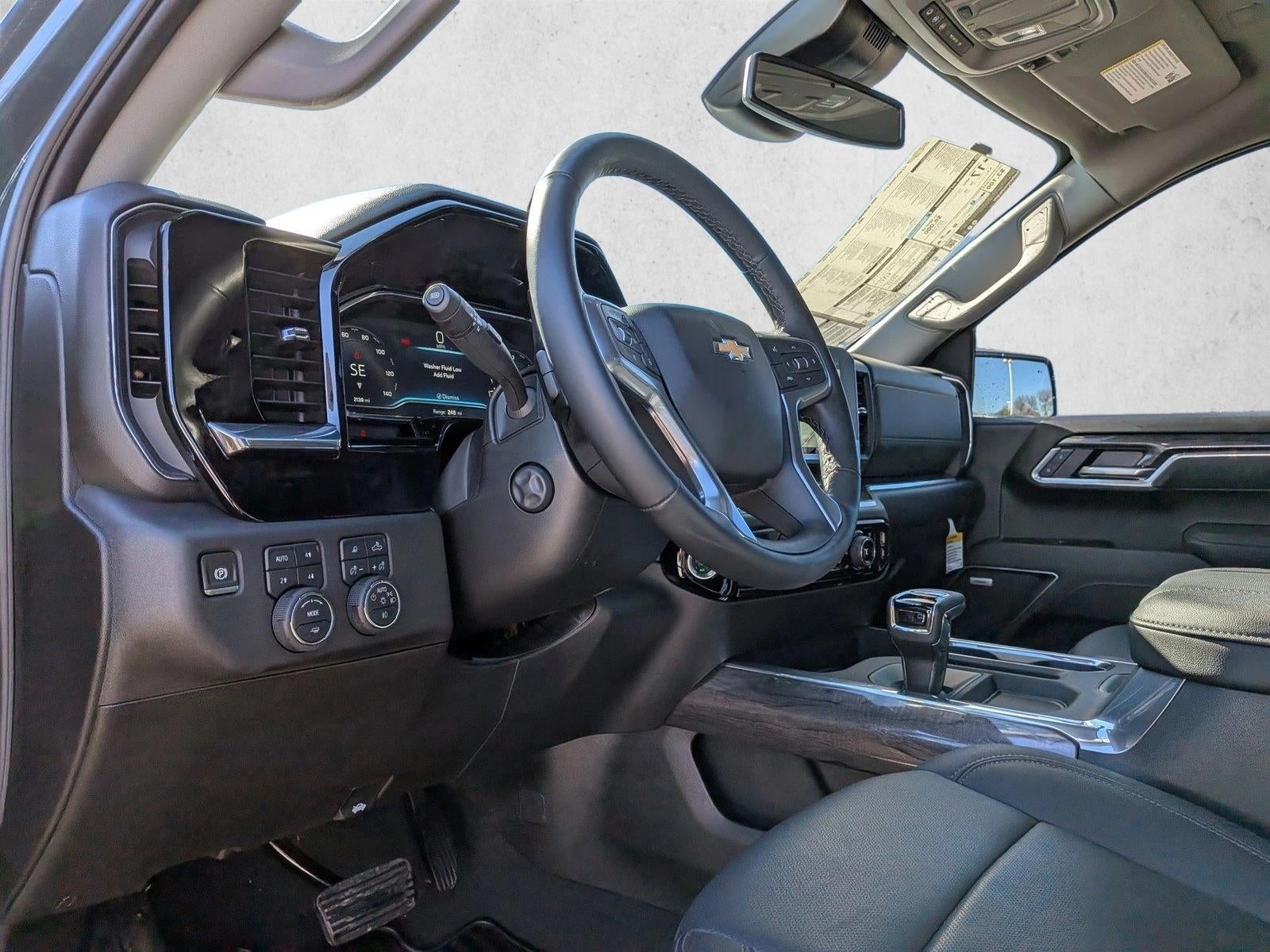 2025 Chevrolet Silverado 1500 Crew Cab Short Box 4-Wheel Drive LTZ