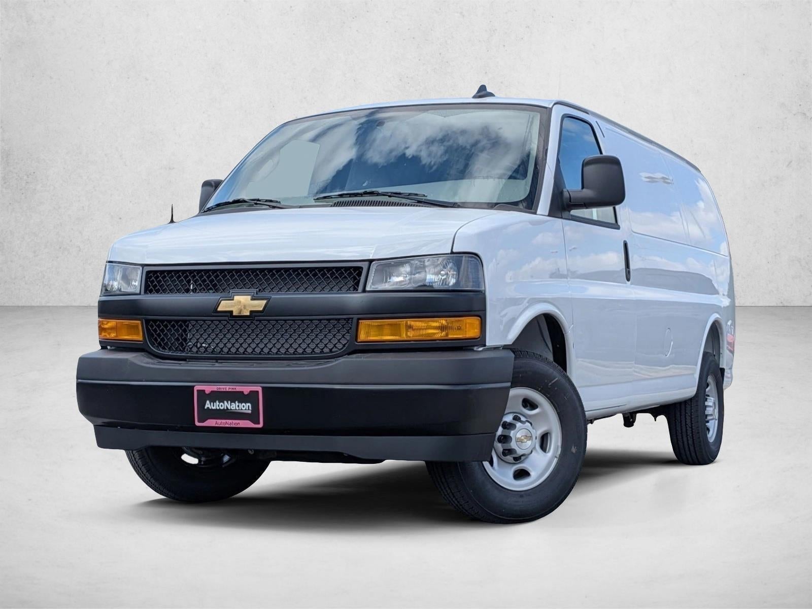 2025 Chevrolet Express Cargo 2500 Regular Wheelbase Rear-Wheel Drive