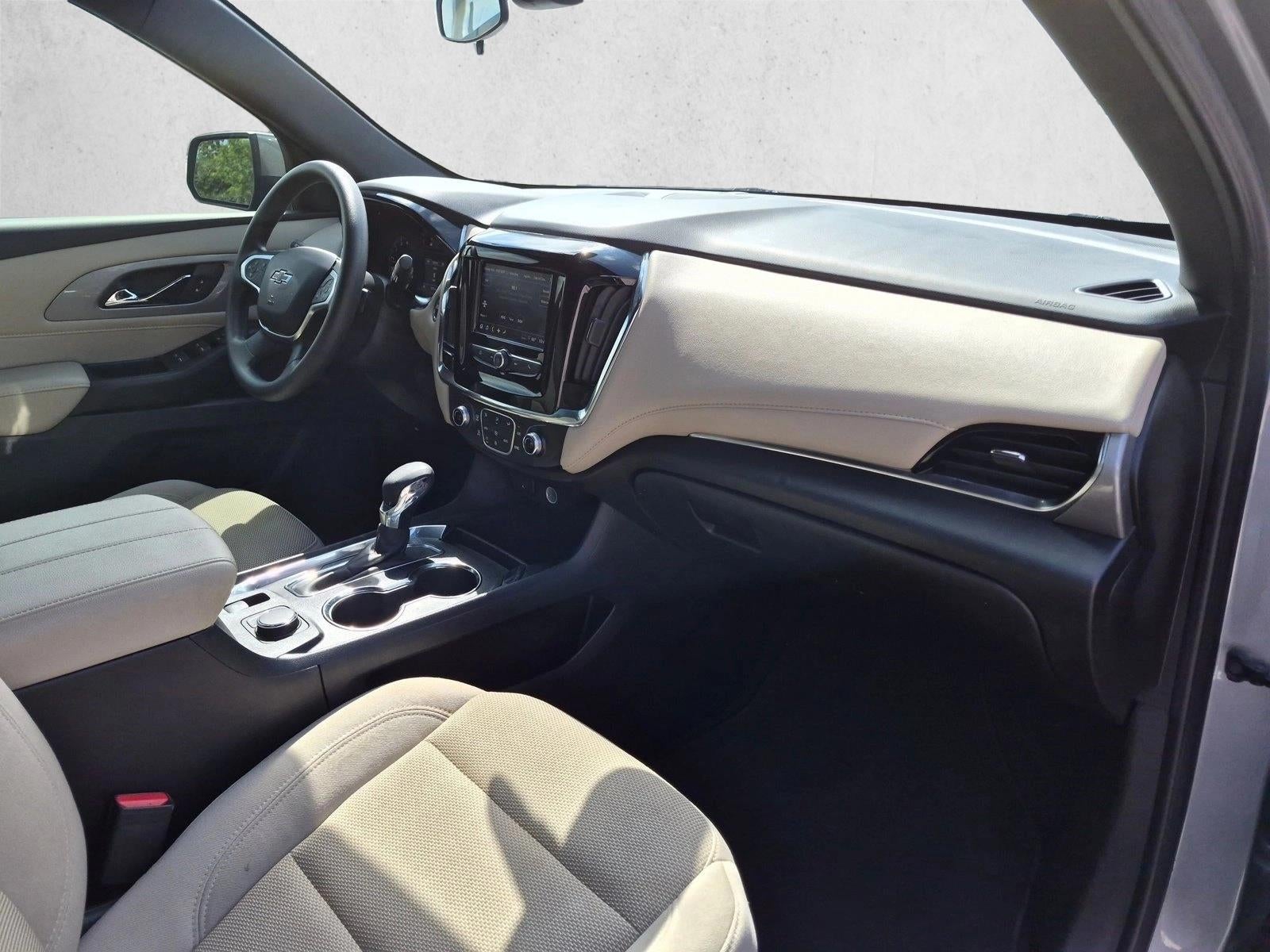 2023 Chevrolet Traverse FWD 1LS
