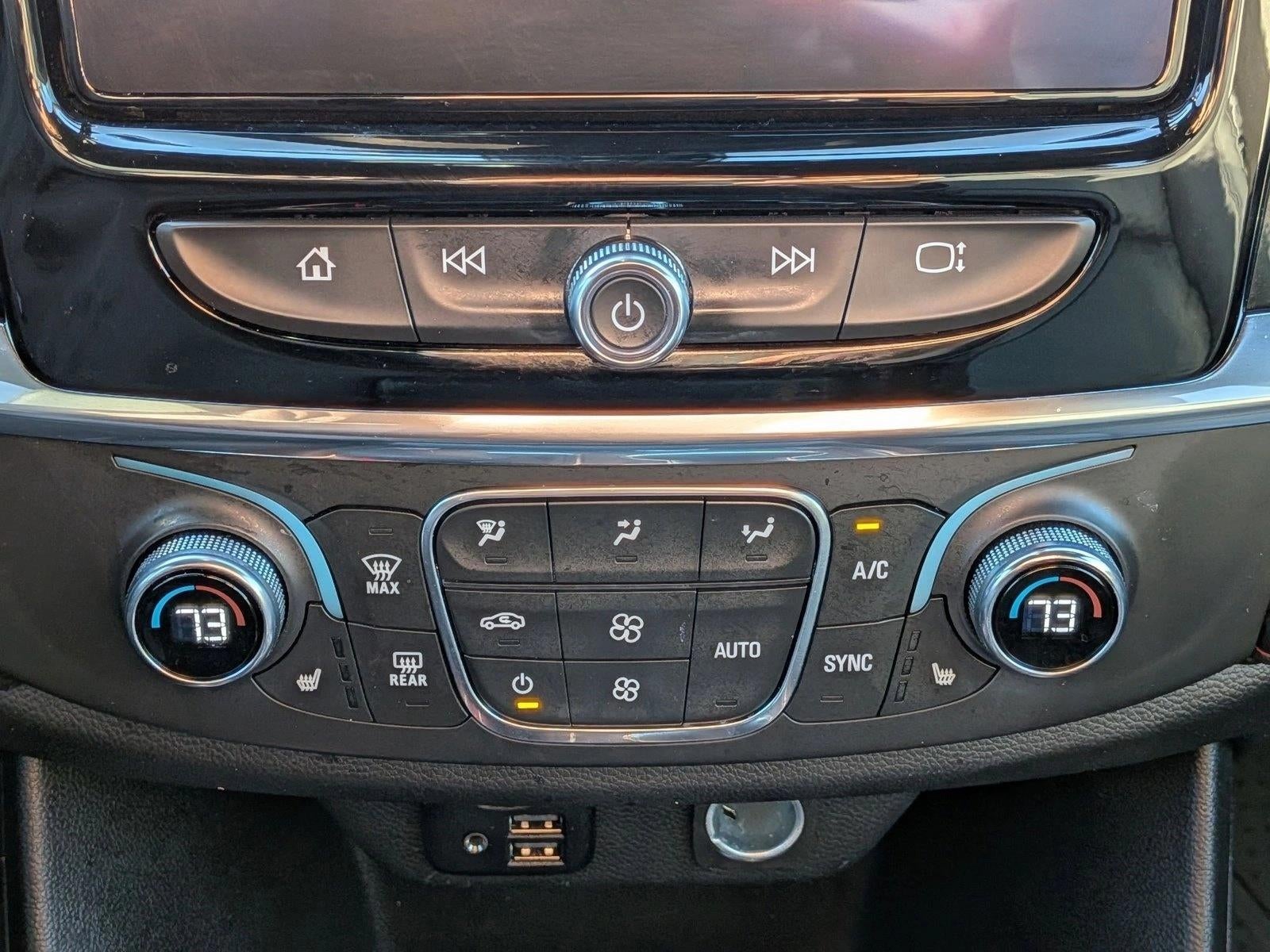 2023 Chevrolet Traverse FWD 2LT