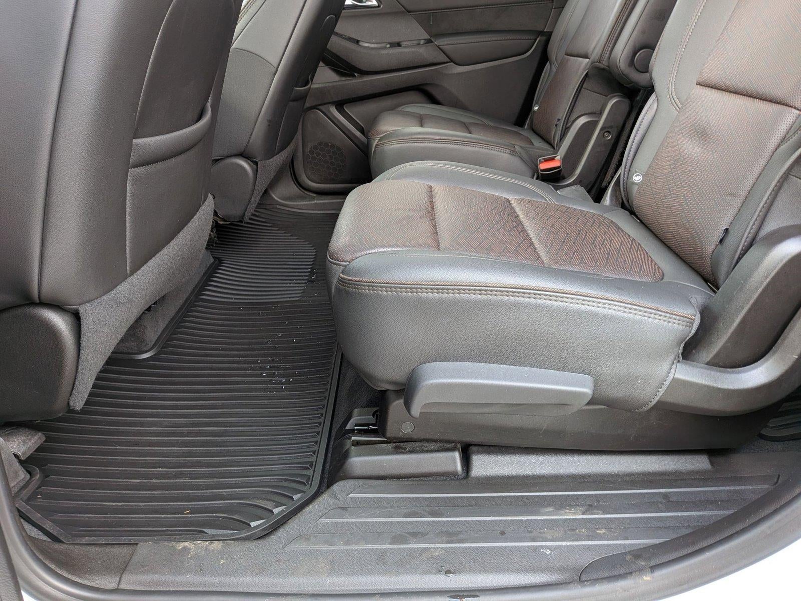 2023 Chevrolet Traverse FWD 2LZ