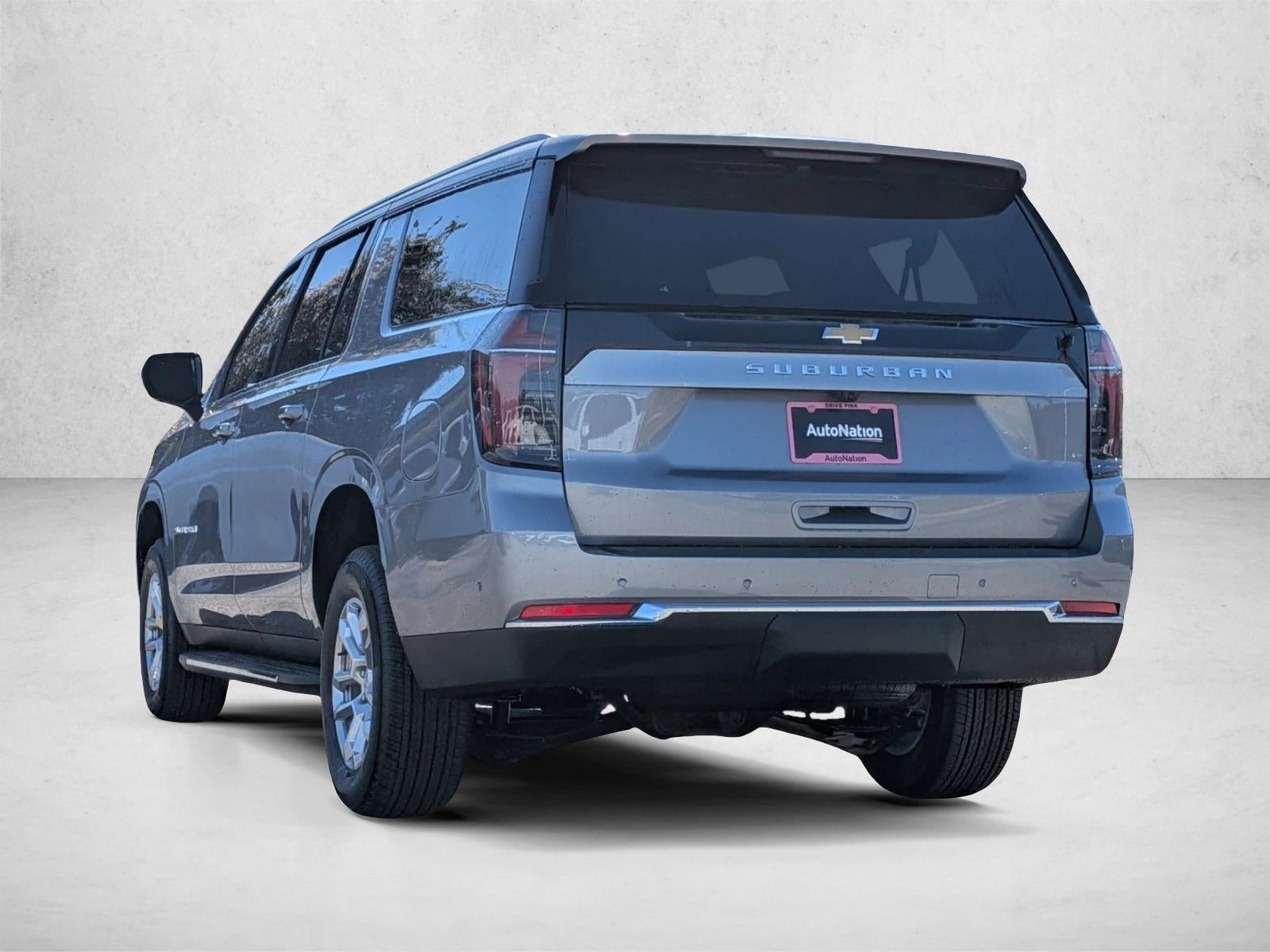 2026 Chevrolet Suburban 2WD LS