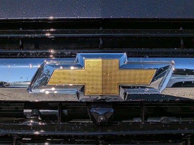 2026 Chevrolet Suburban 2WD LS