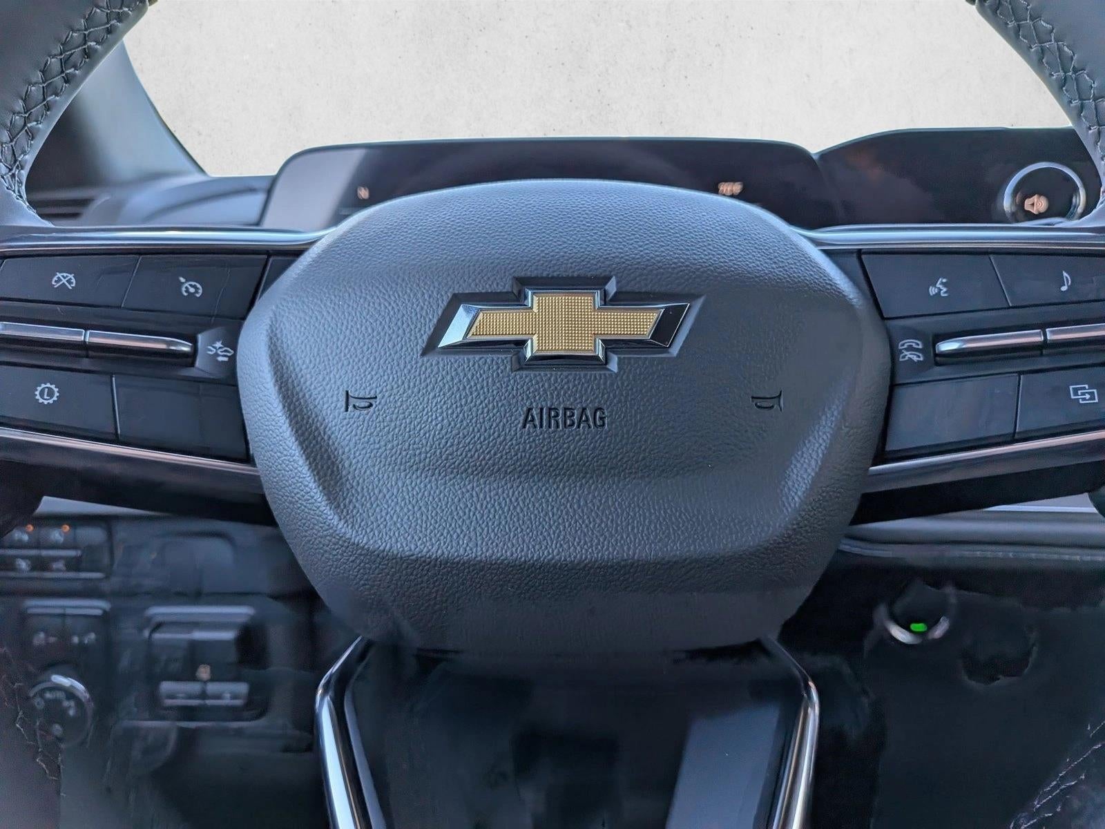 2026 Chevrolet Suburban 2WD LS