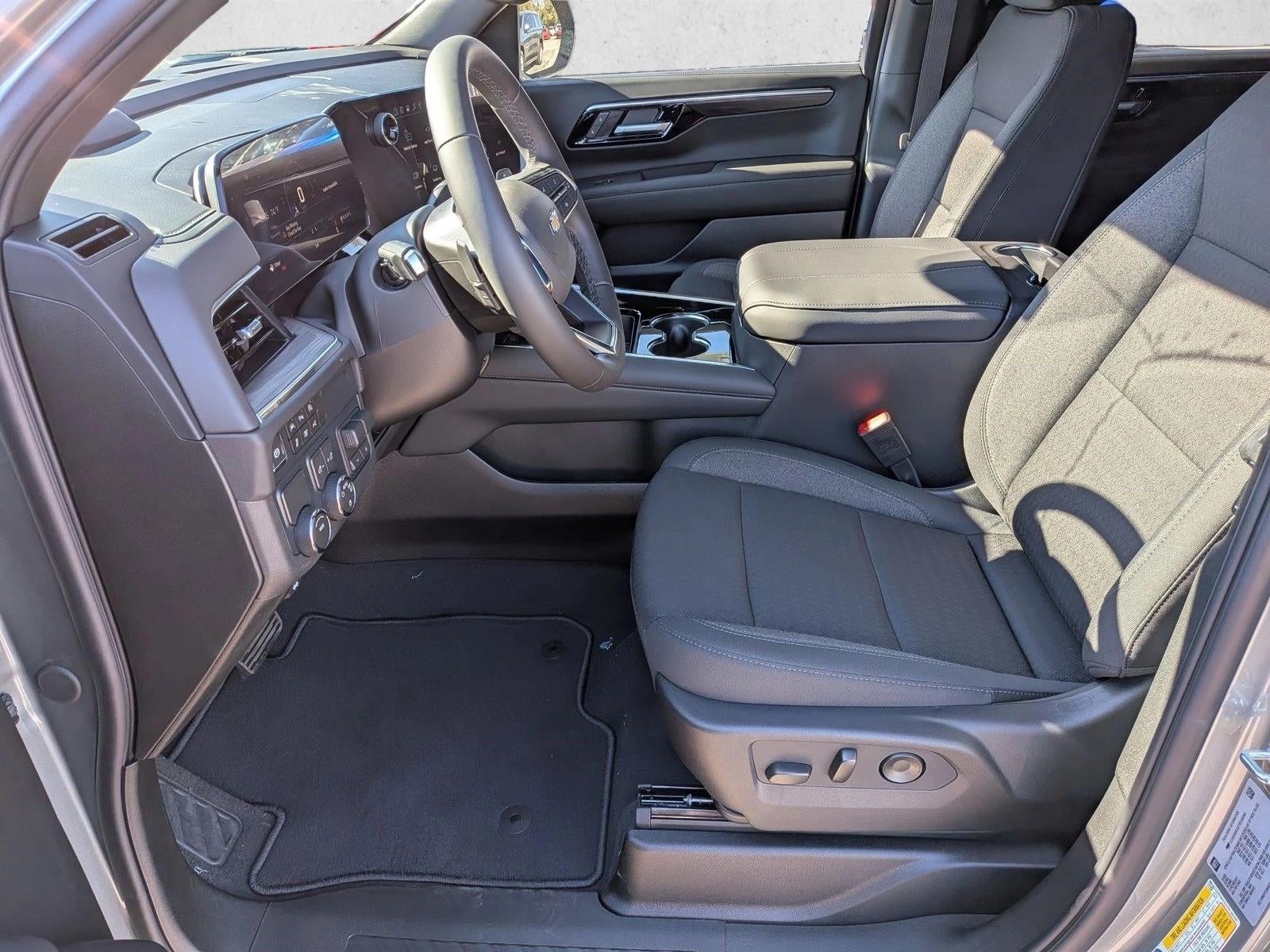 2026 Chevrolet Suburban 2WD LS