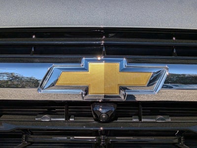 2026 Chevrolet Suburban 2WD LS