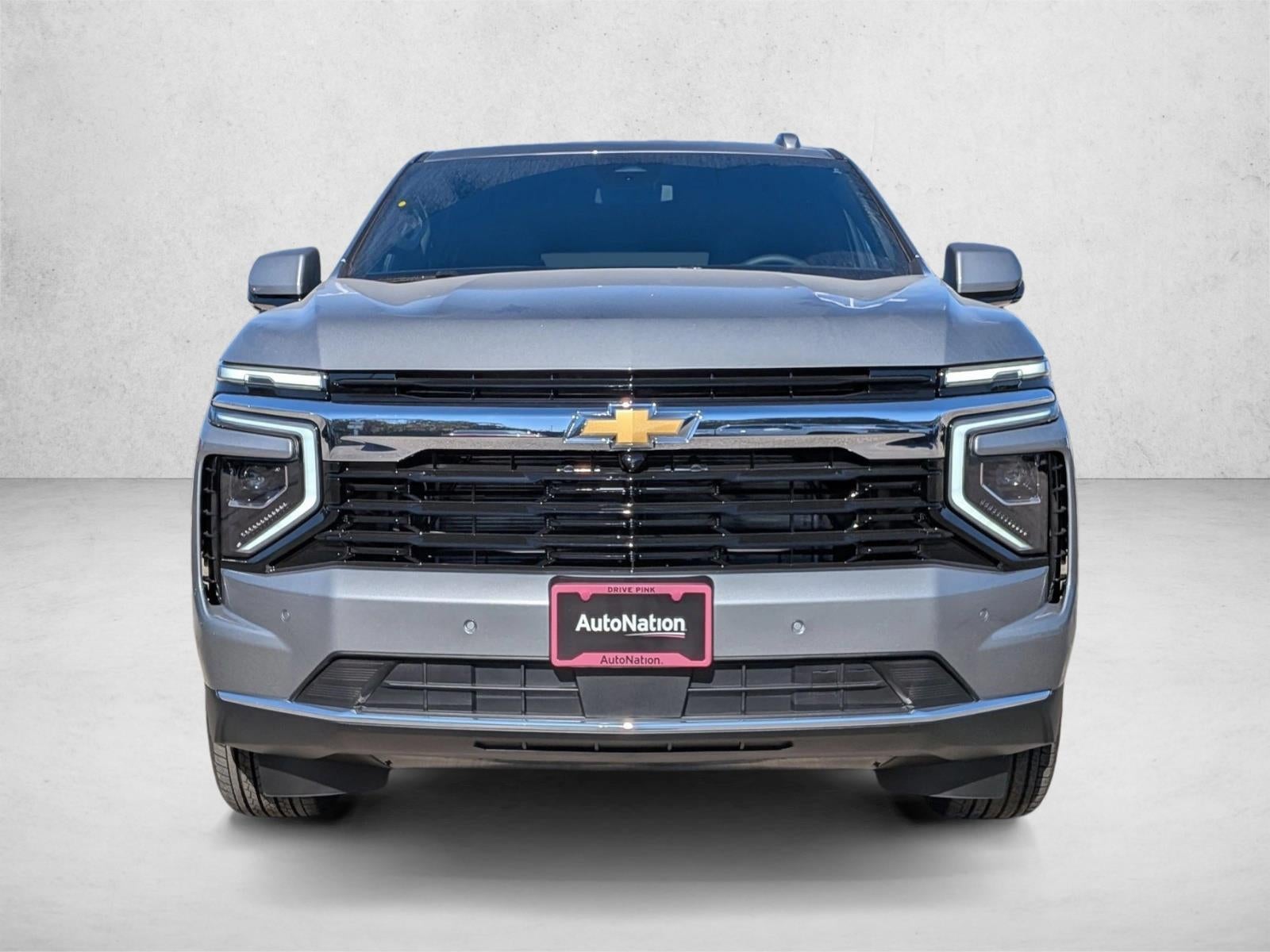 2026 Chevrolet Suburban 2WD LS