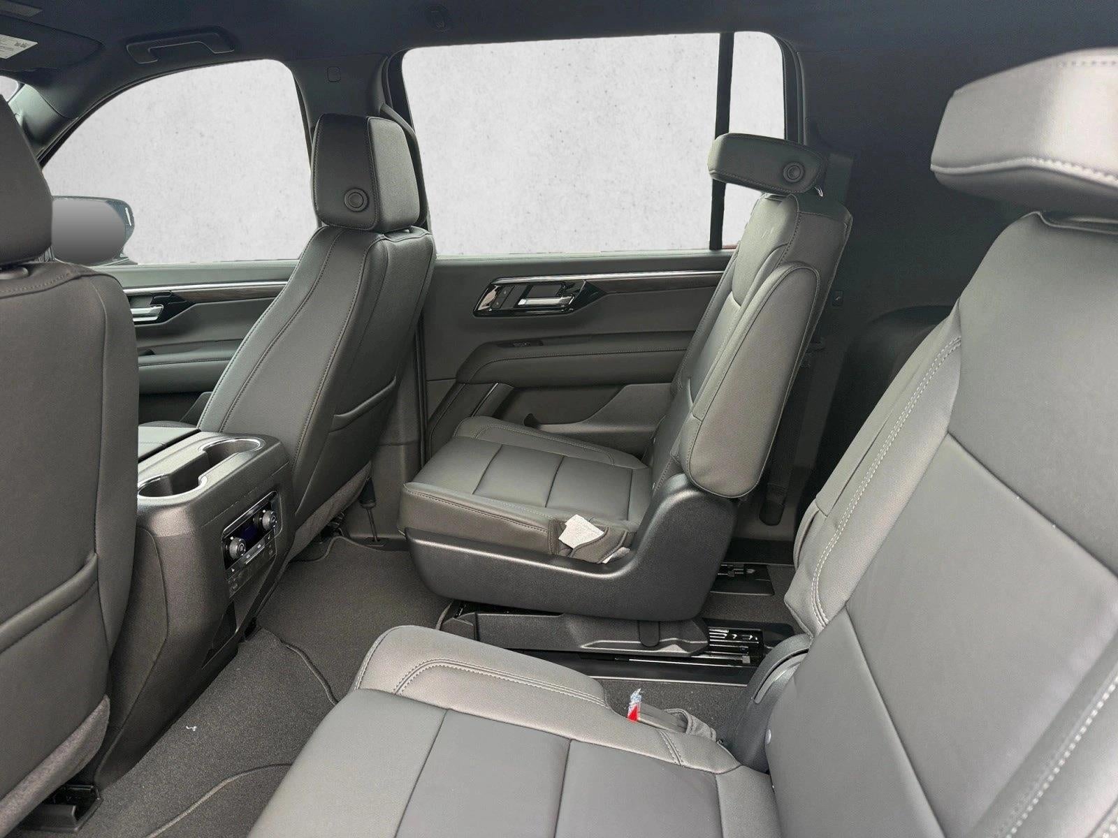 2027 Chevrolet Suburban 2WD LT